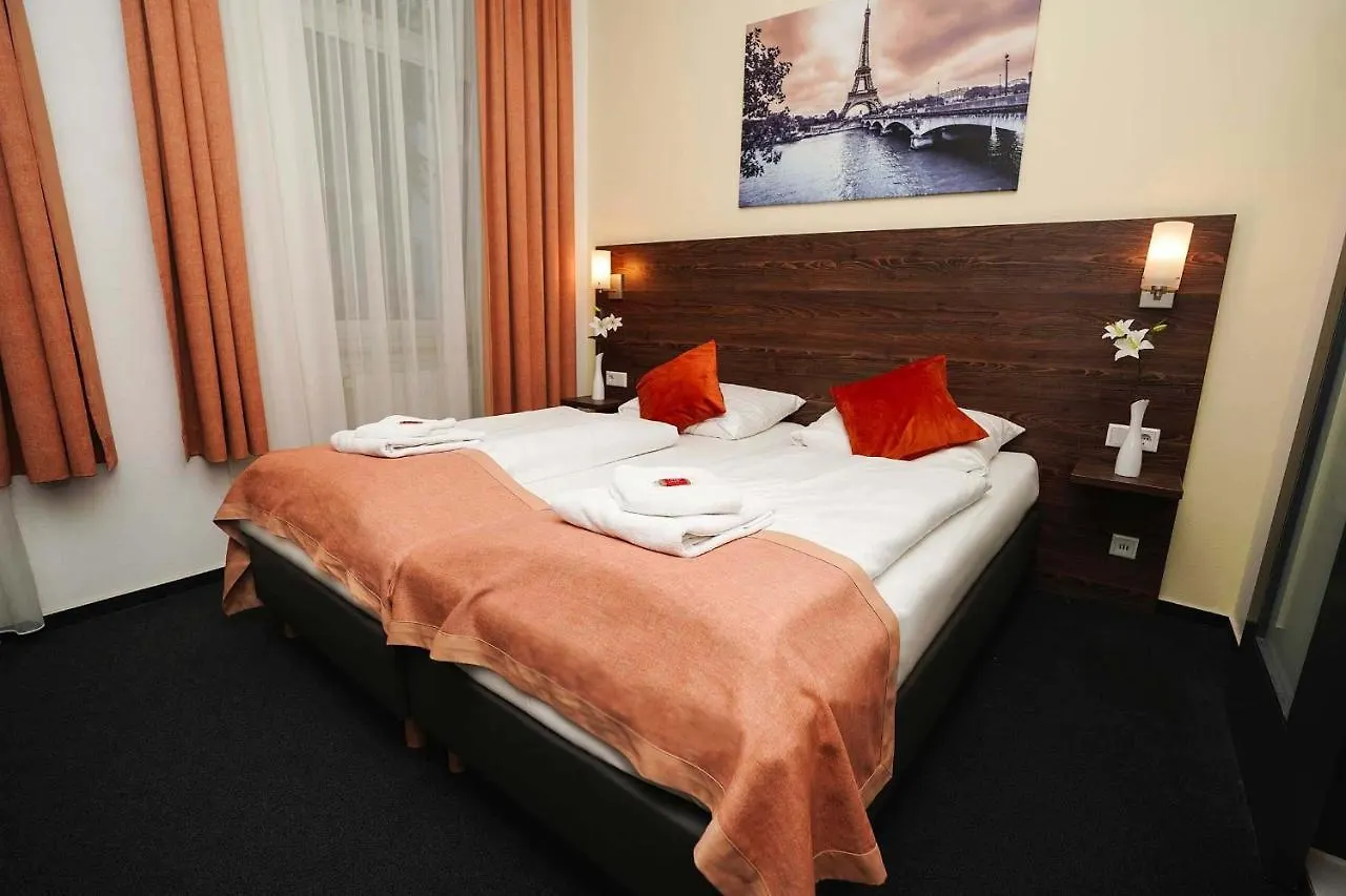 Hotel Little Paris Frankfurt am Main
